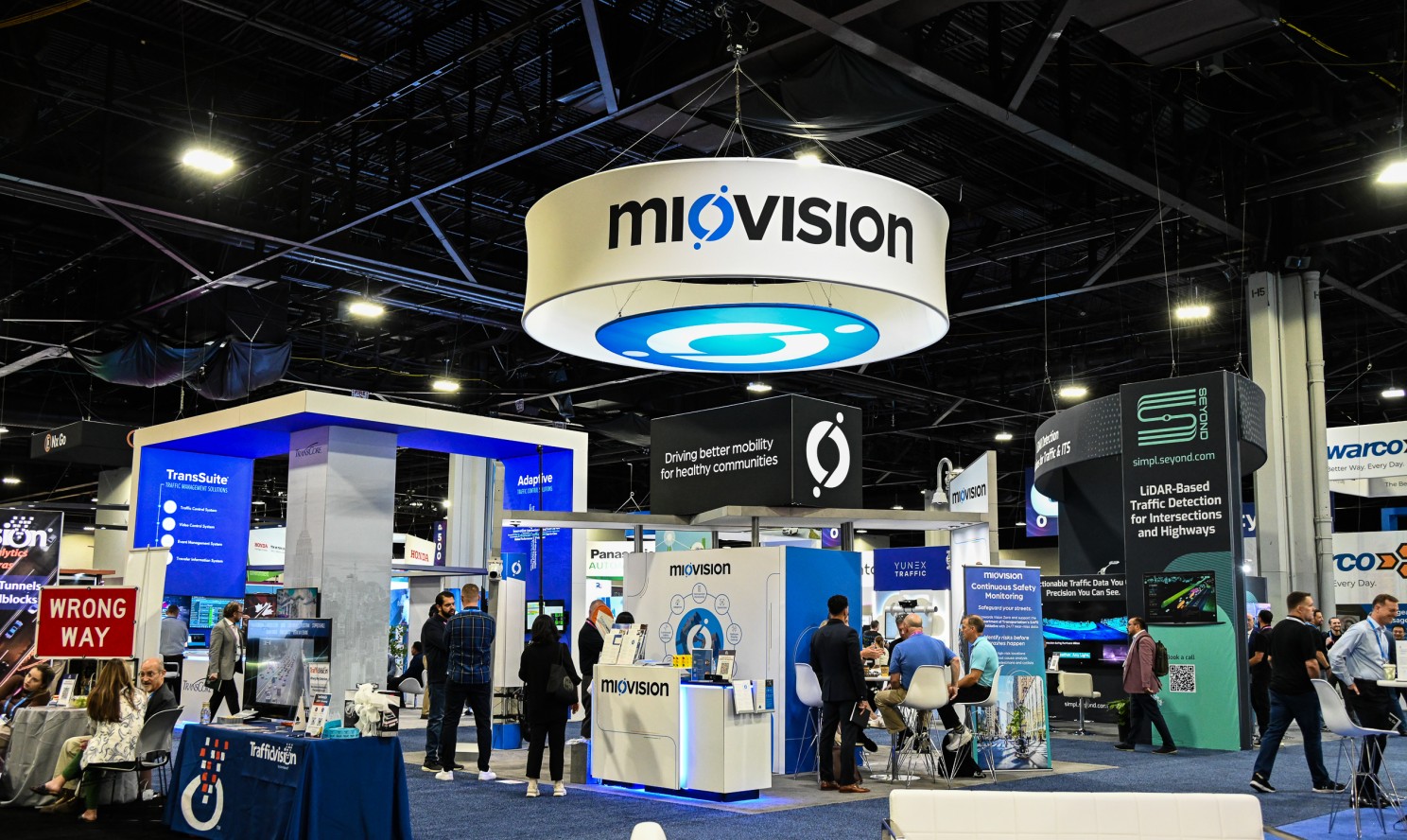 Attendees on the ITS World Congress show floor
