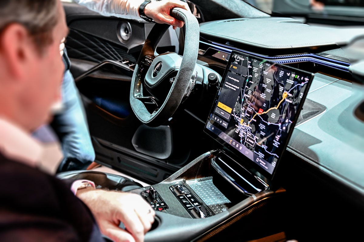 In-vehicle interface concept for the autonomous era
