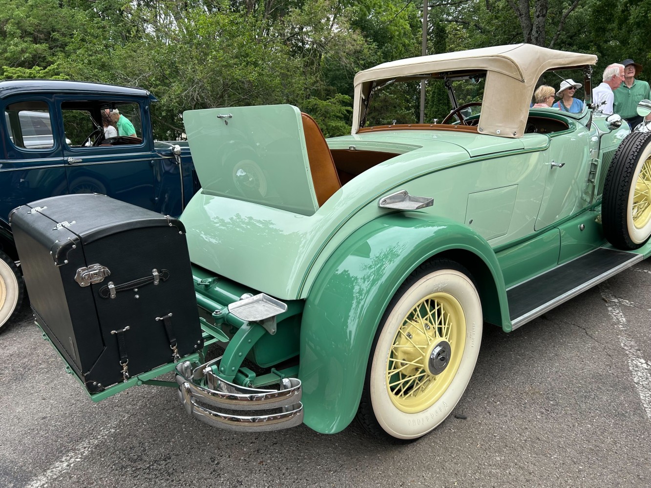 Side view of the 1930 Lincoln Sport Roadster