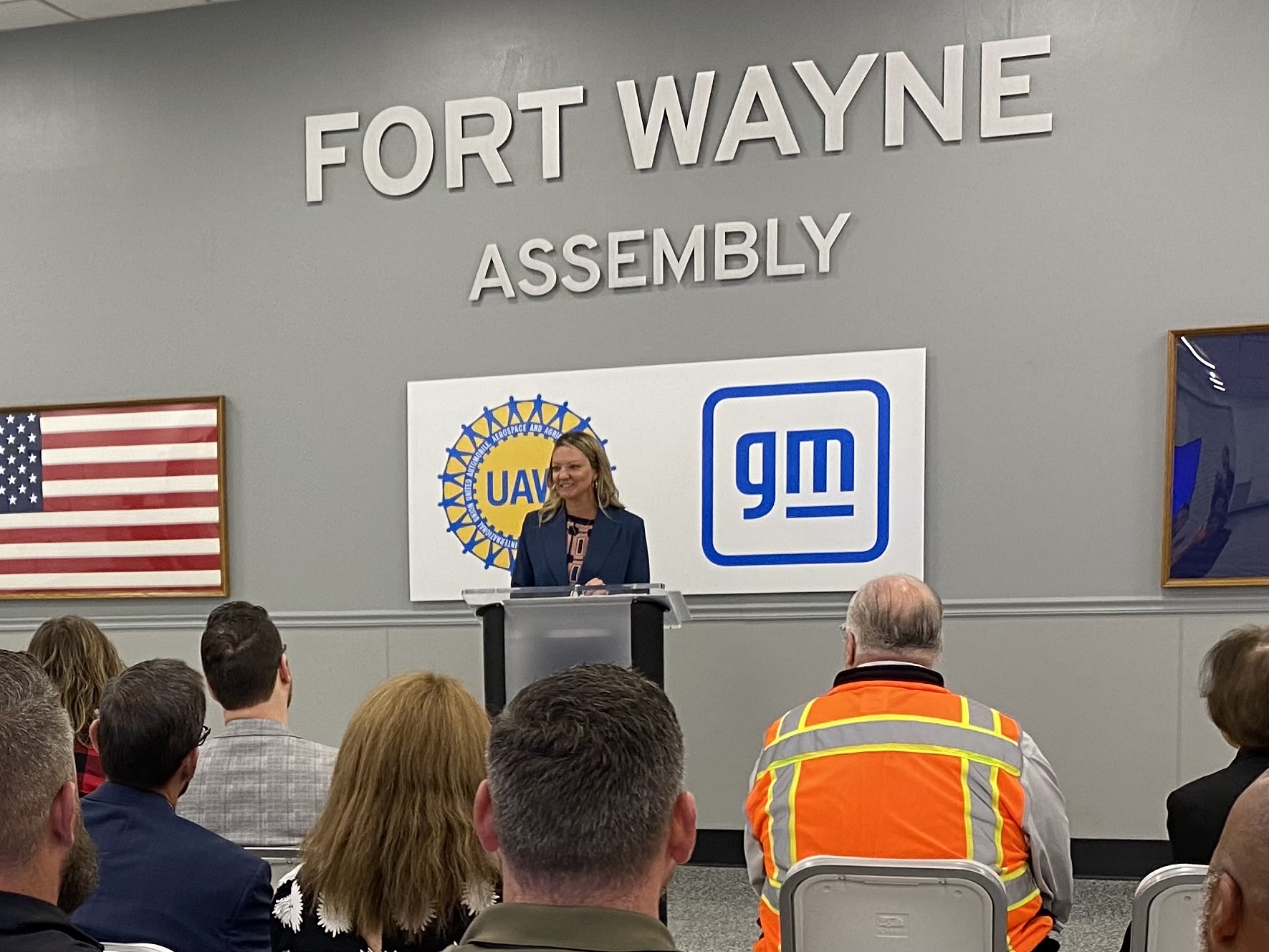 Presenting at GM's Fort Wayne Assembly plant, where Kathi accepted the DOE Better Buildings/Better Plants Award for leadership in decarbonization.